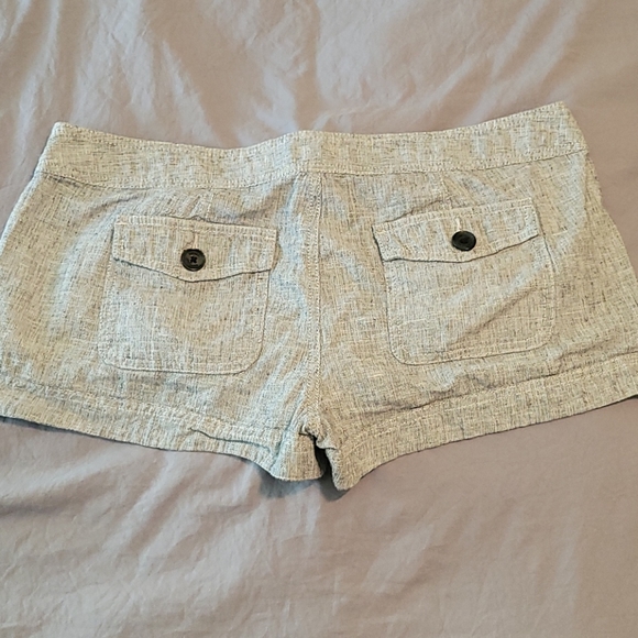 EXPRESS linen shorts Size 10 - Picture 2 of 4
